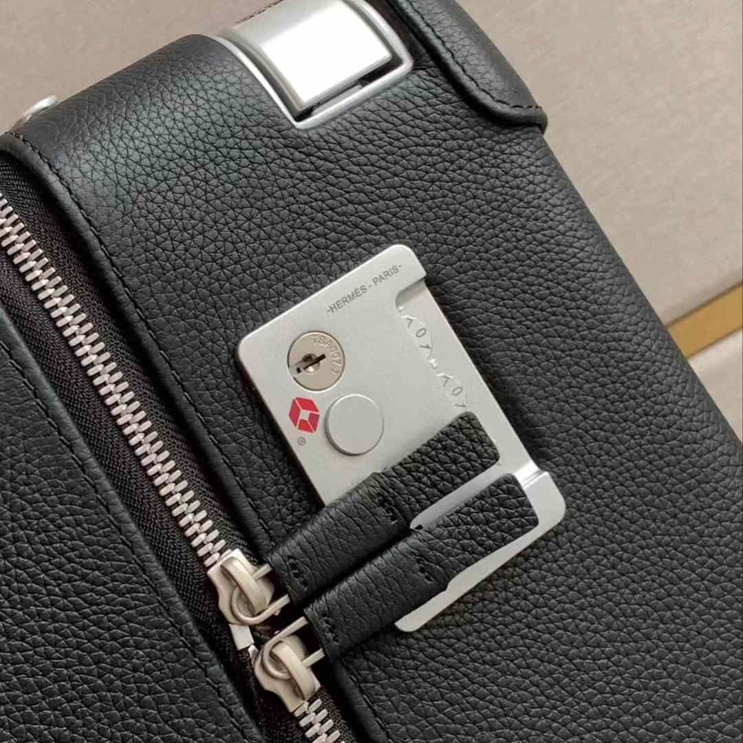 Hermès Rolling Mobility Suitcase Cabine Cargo 55 - 