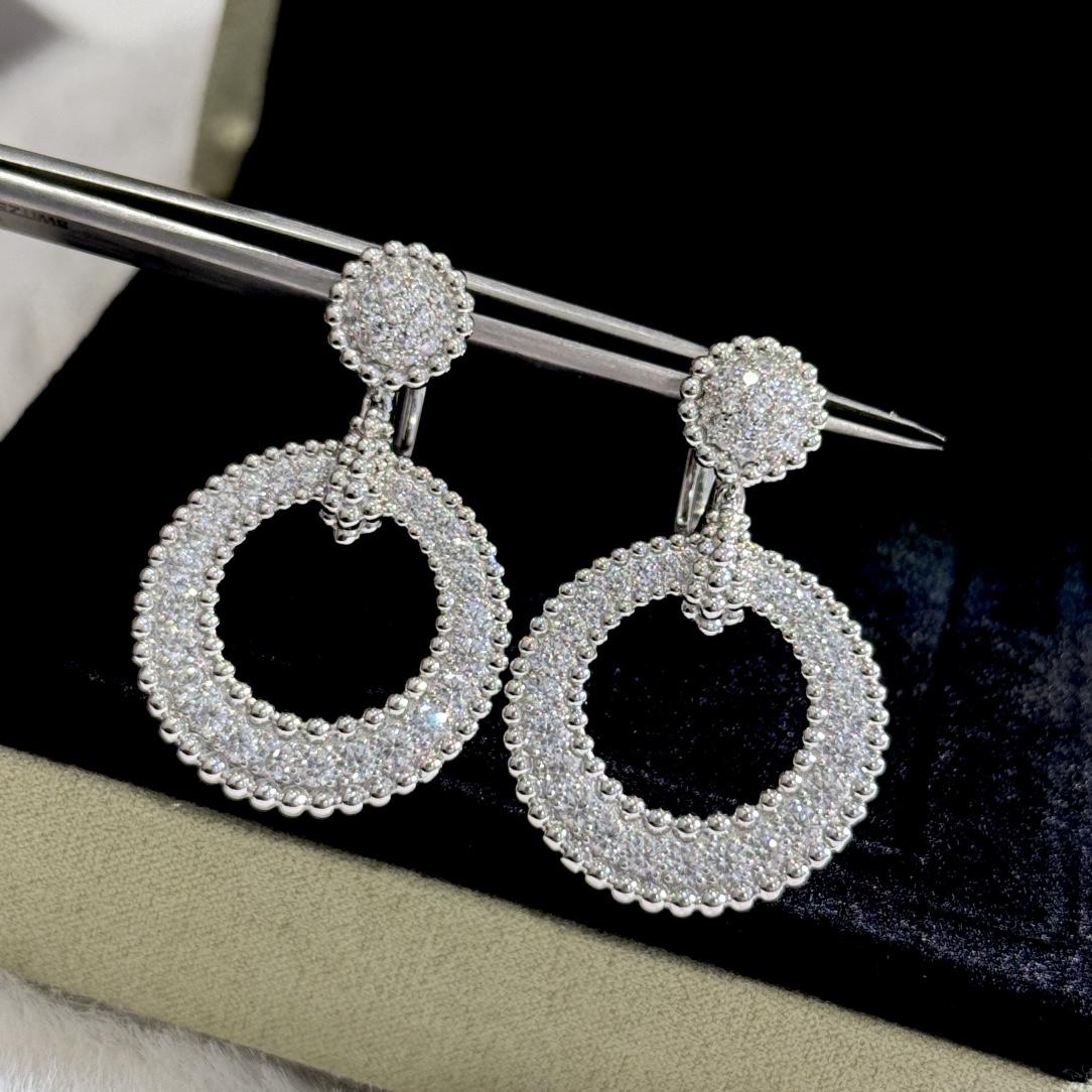Van Cleef & Arpels Earrings - PerfectKickZ