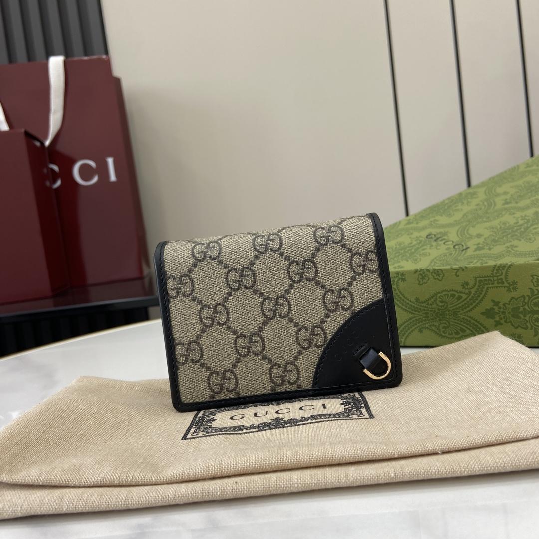 Gucci GG Emblem Mini Wallet - PerfectKickZ
