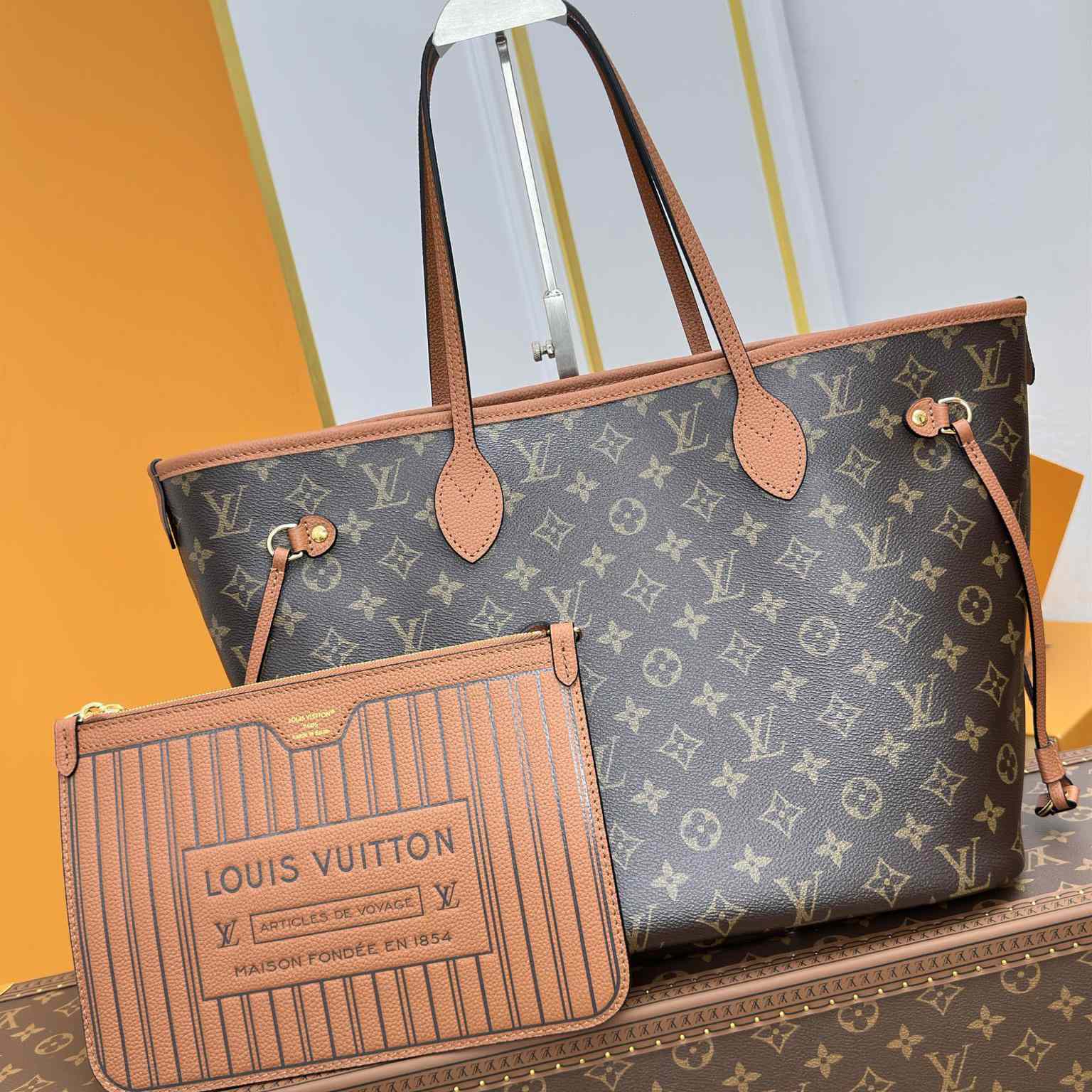 Louis Vuitton Neverfull Inside Out MM   M12061 - 