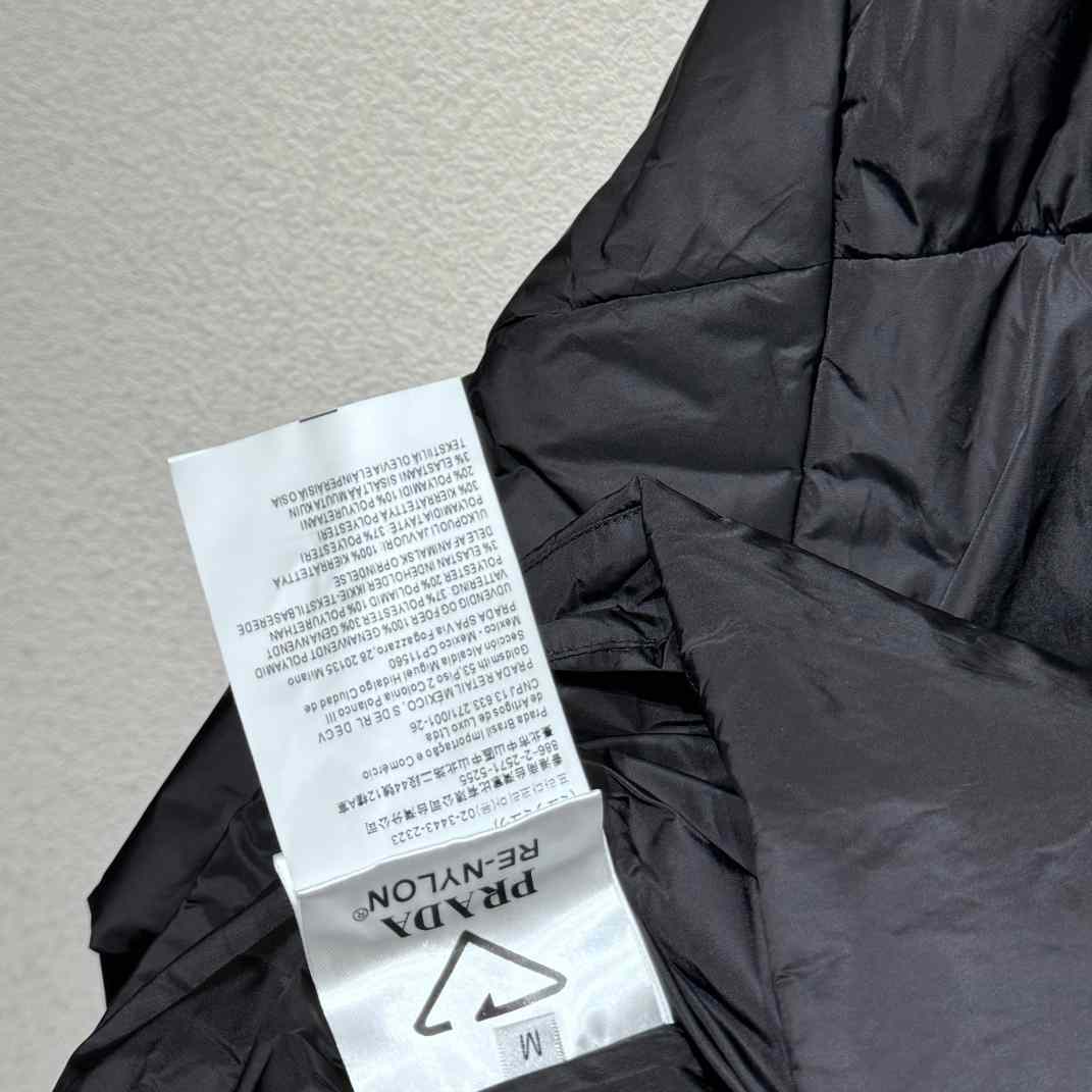 Prada Oversized Light Re-Nylon Raincoat - PerfectKickZ