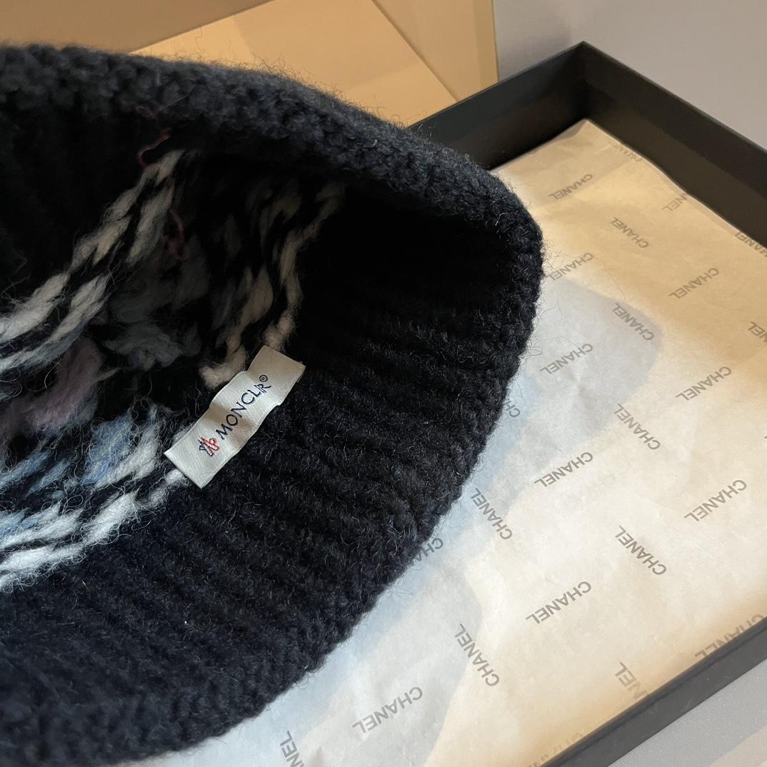 Moncler Beanie  - PerfectKickZ