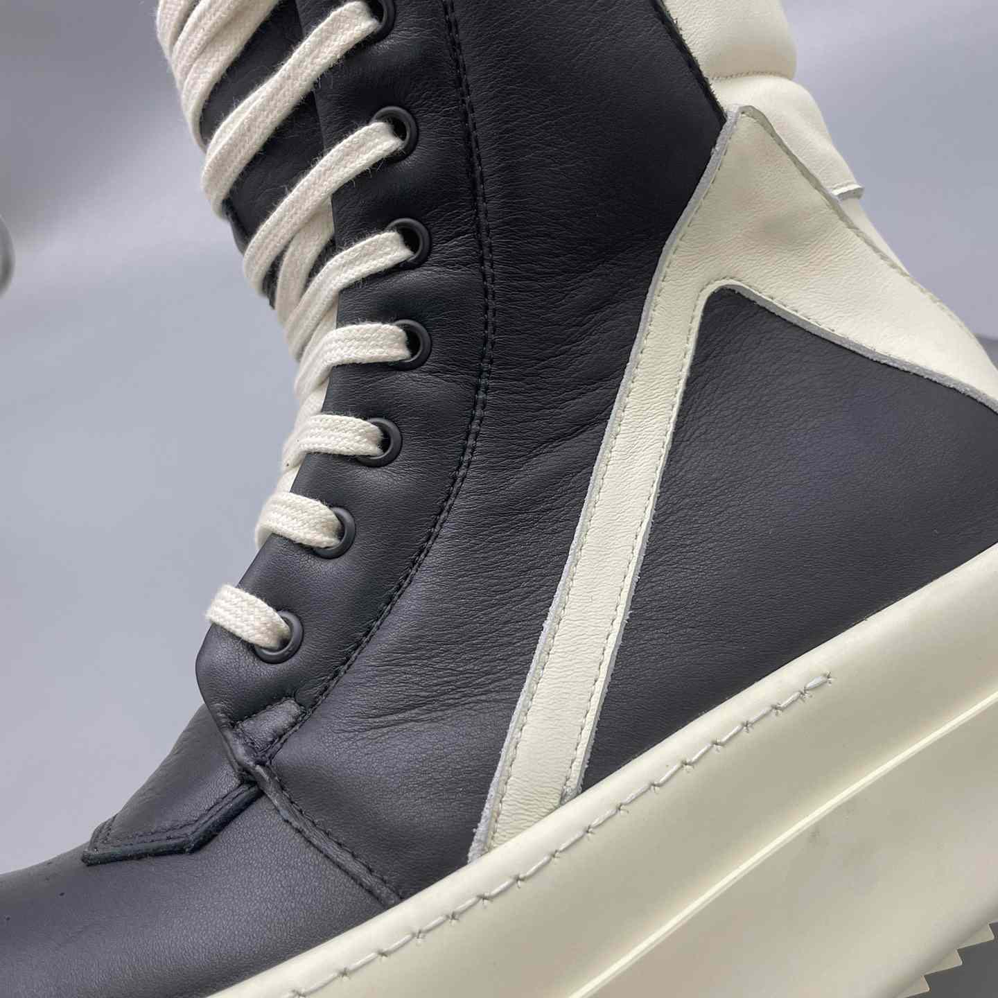 Rick Owens High-Top Sneakers - PerfectKickZ