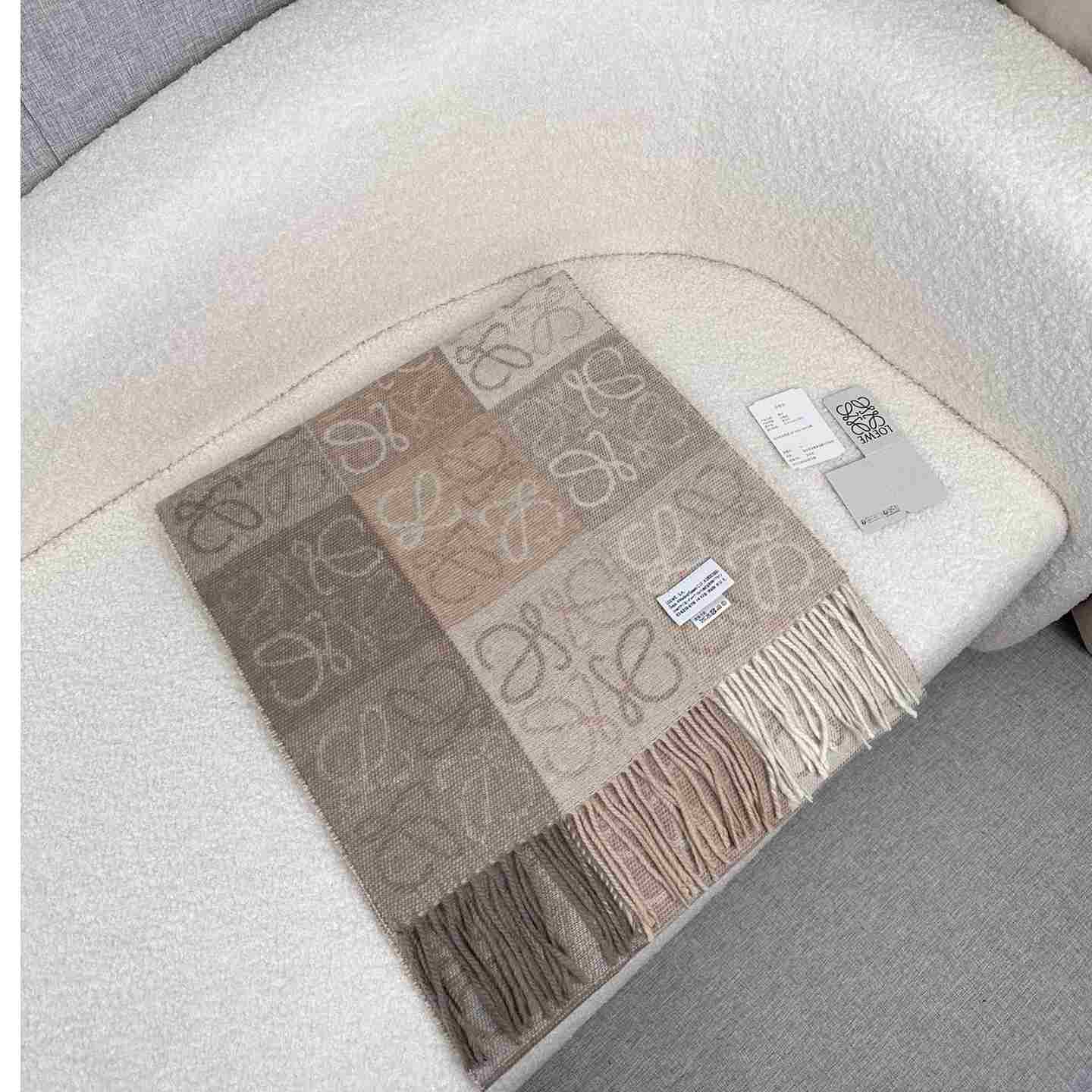 Loewe Scarf   38x200cm - PerfectKickZ