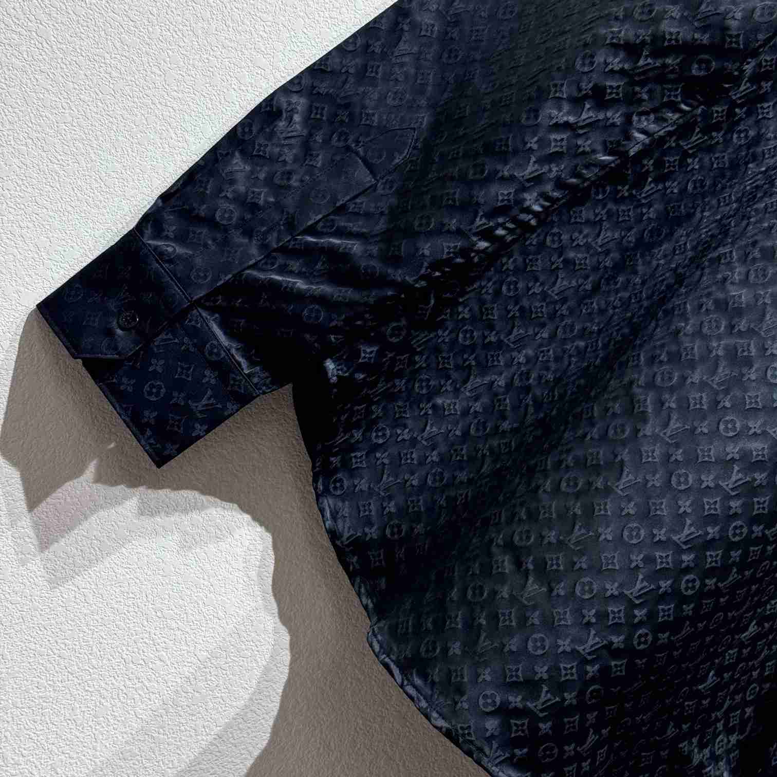 Louis Vuitton Monogram Long-Sleeved Shirt    - PerfectKickZ