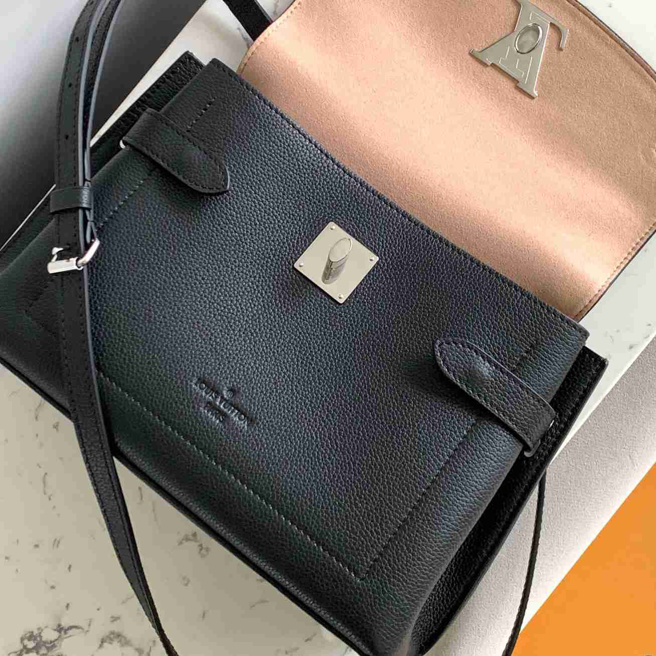 Louis Vuitton Lockme Ever BB   M53937 - PerfectKickZ