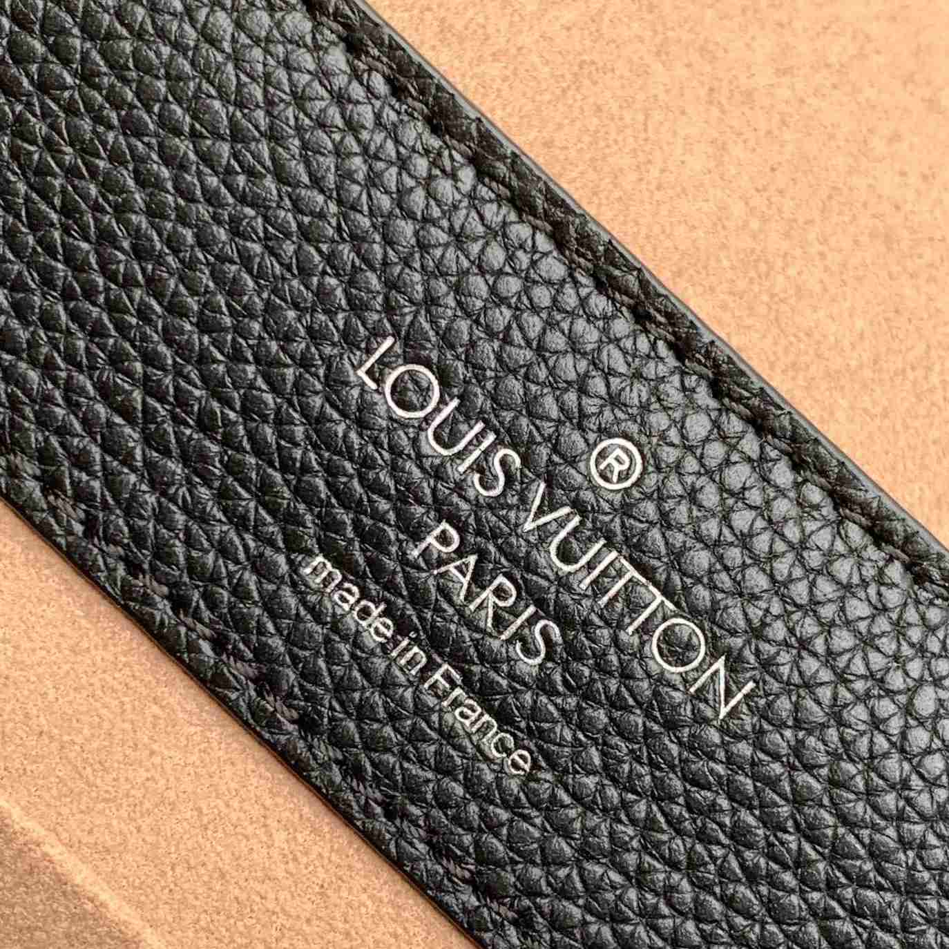 Louis Vuitton Lockme Ever BB   M53937 - PerfectKickZ