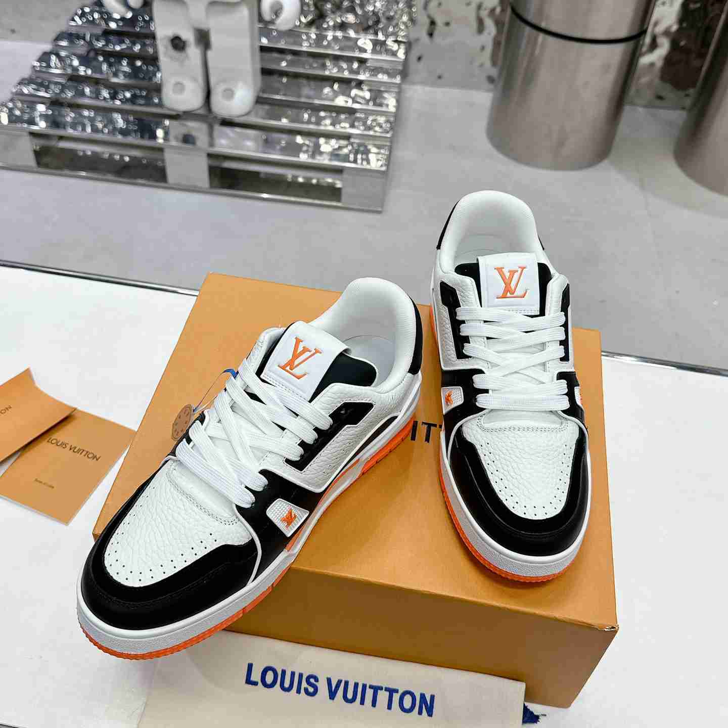 Louis Vuitton LV Trainer Sneaker  1ADDZY - PerfectKickZ