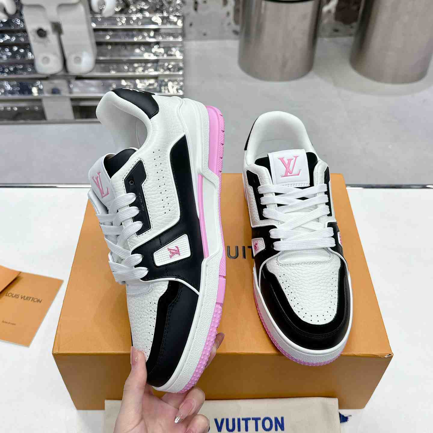 Louis Vuitton LV Trainer Sneaker  1ADDZF - PerfectKickZ