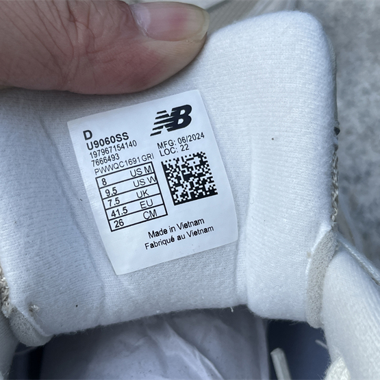 New Balance NB 9060 Sneakers      U9060SS  - PerfectKickZ