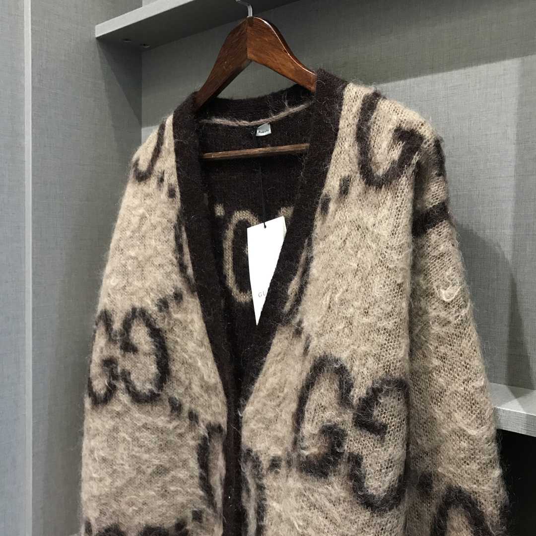 Gucci GG Wool Jacquard Cardigan  - 