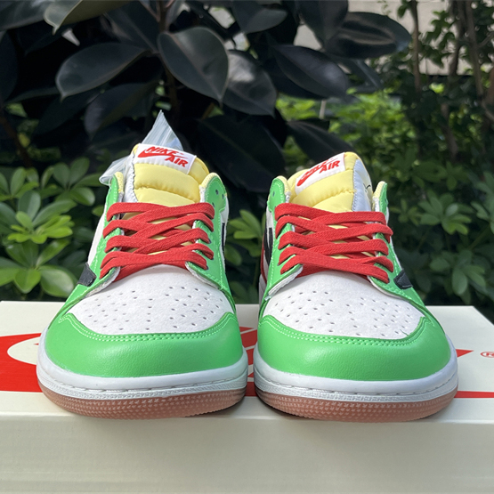 Travis Scott x Jordan Air Jordan 1 Low OG Sneaker    CQ4277-112 - PerfectKickZ