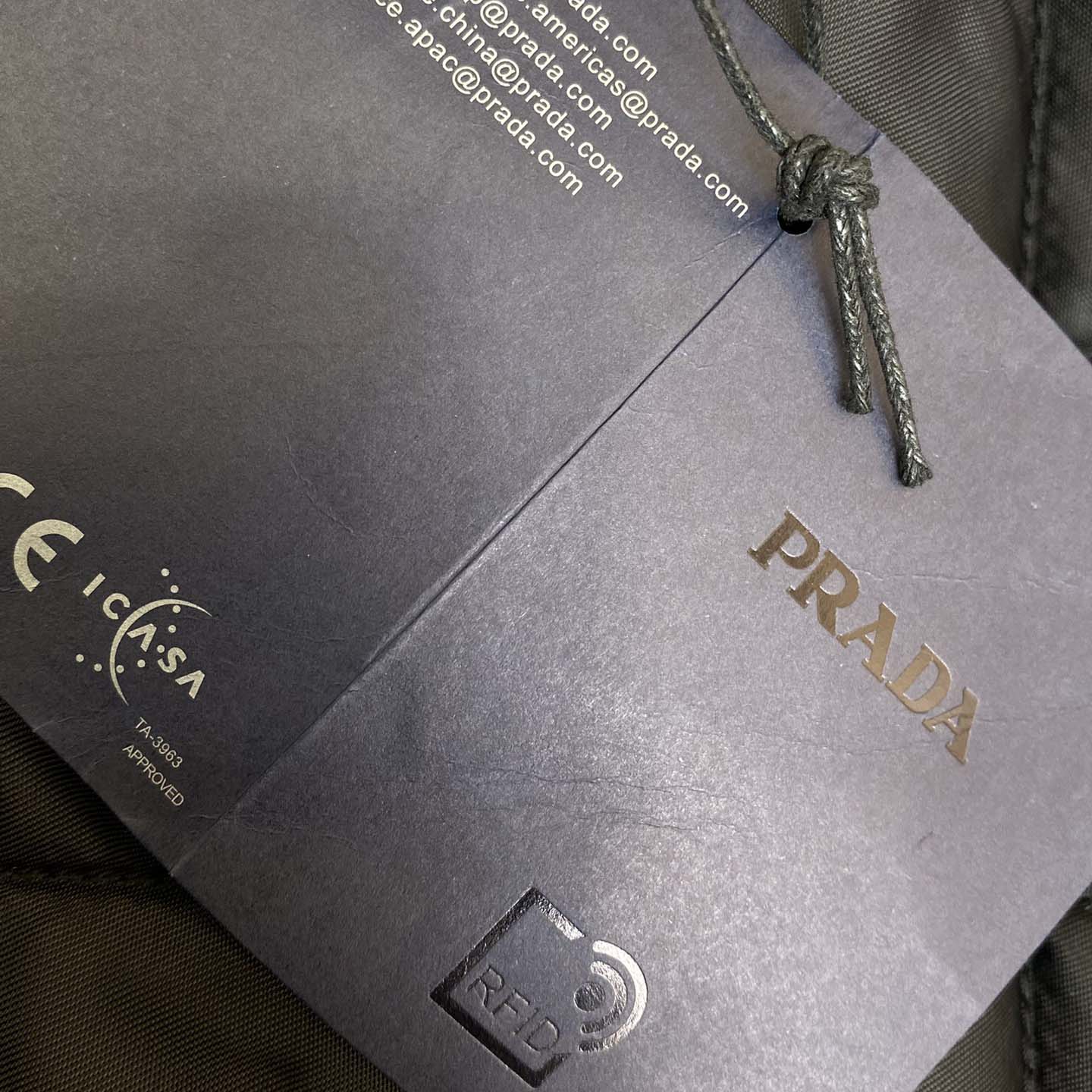 Prada Black Re-Nylon Vest - PerfectKickZ