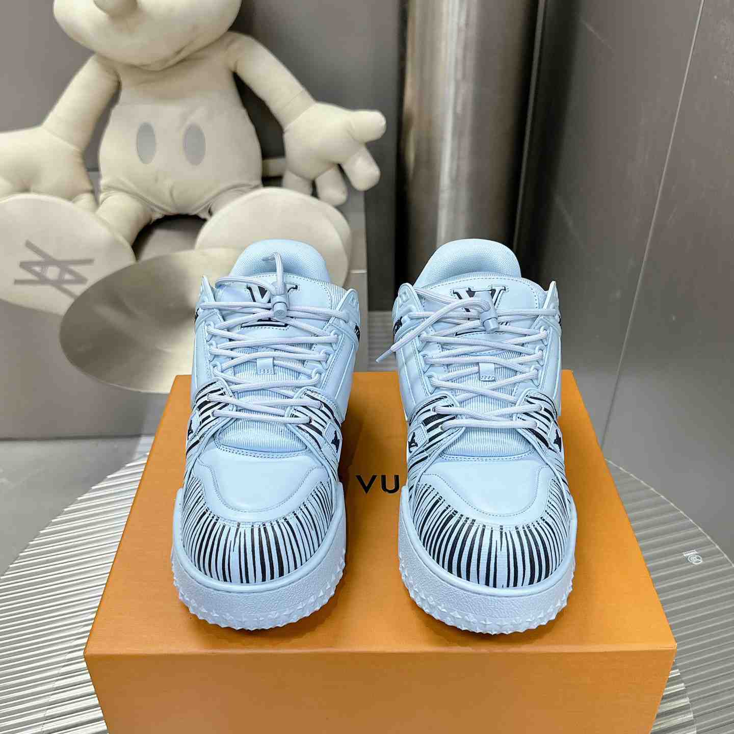 Louis Vuitton LV x Park Seo-Bo LV Trainer Maxi Sneaker   1AD9VE - PerfectKickZ
