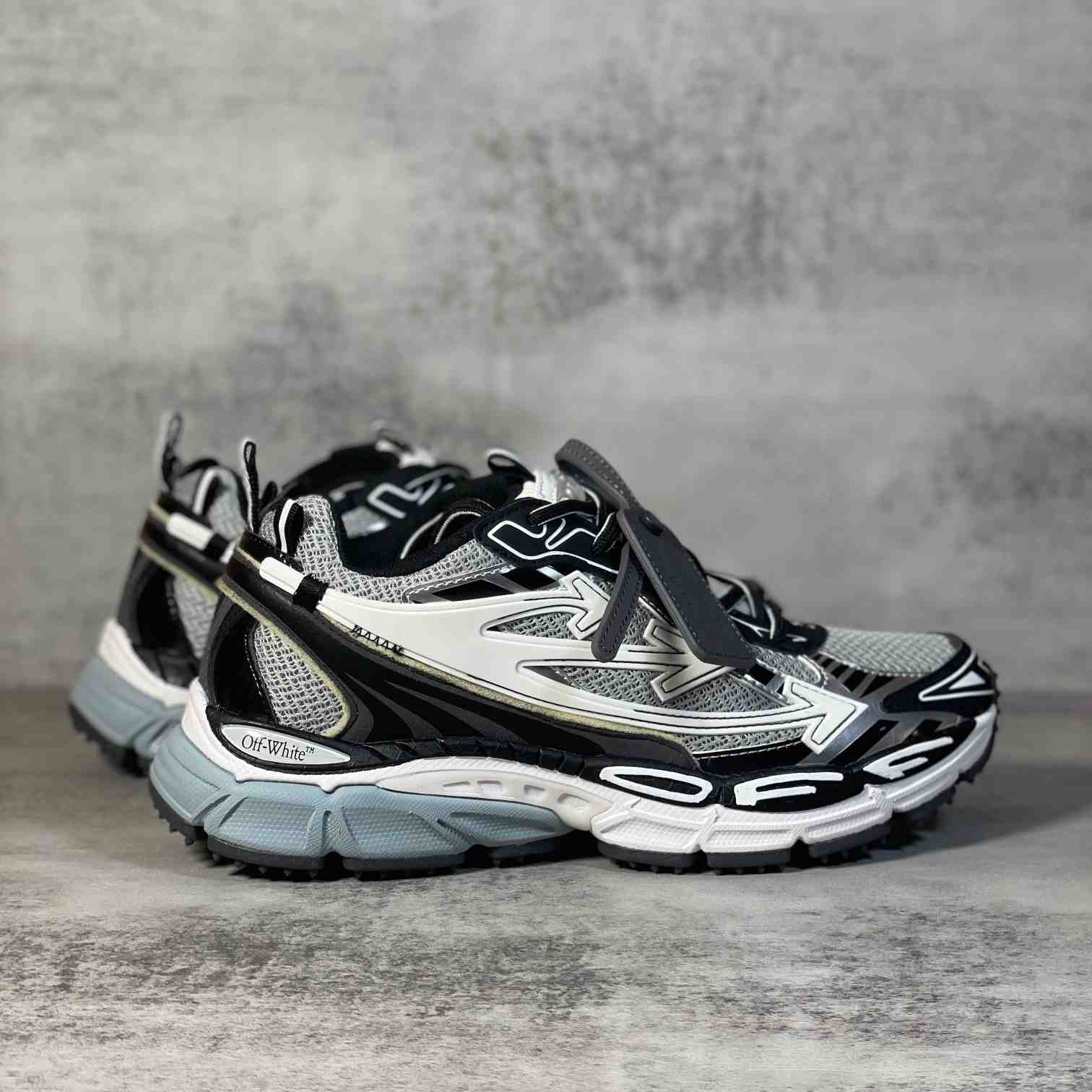 Off-White c/oVrgil Abloh™ Sneakers - PerfectKickZ