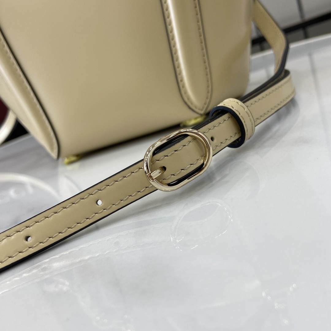 Gucci Mini Bamboo Top Handle Tote Bag - PerfectKickZ