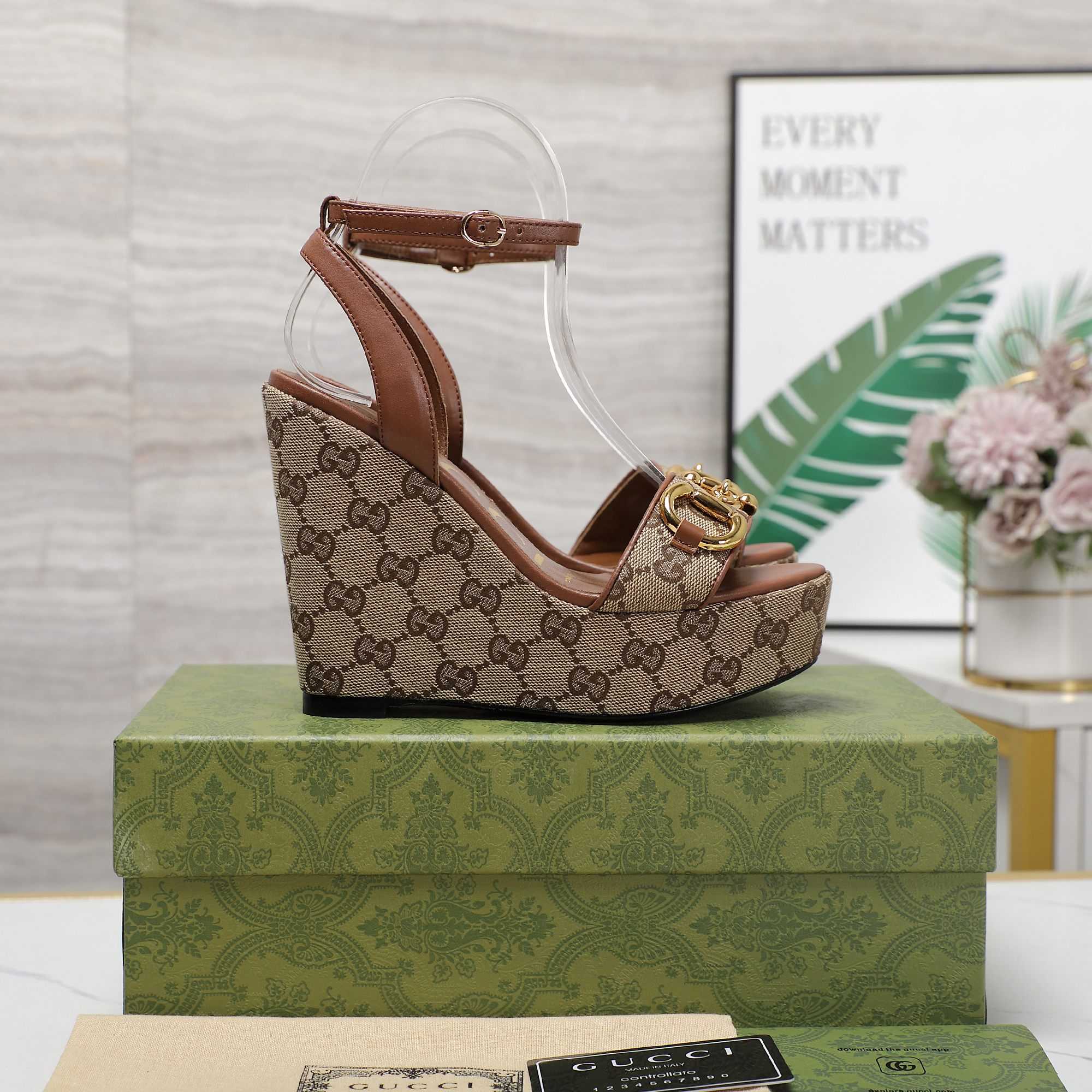 Gucci Women's Horsebit Platform Sandal  - PerfectKickZ