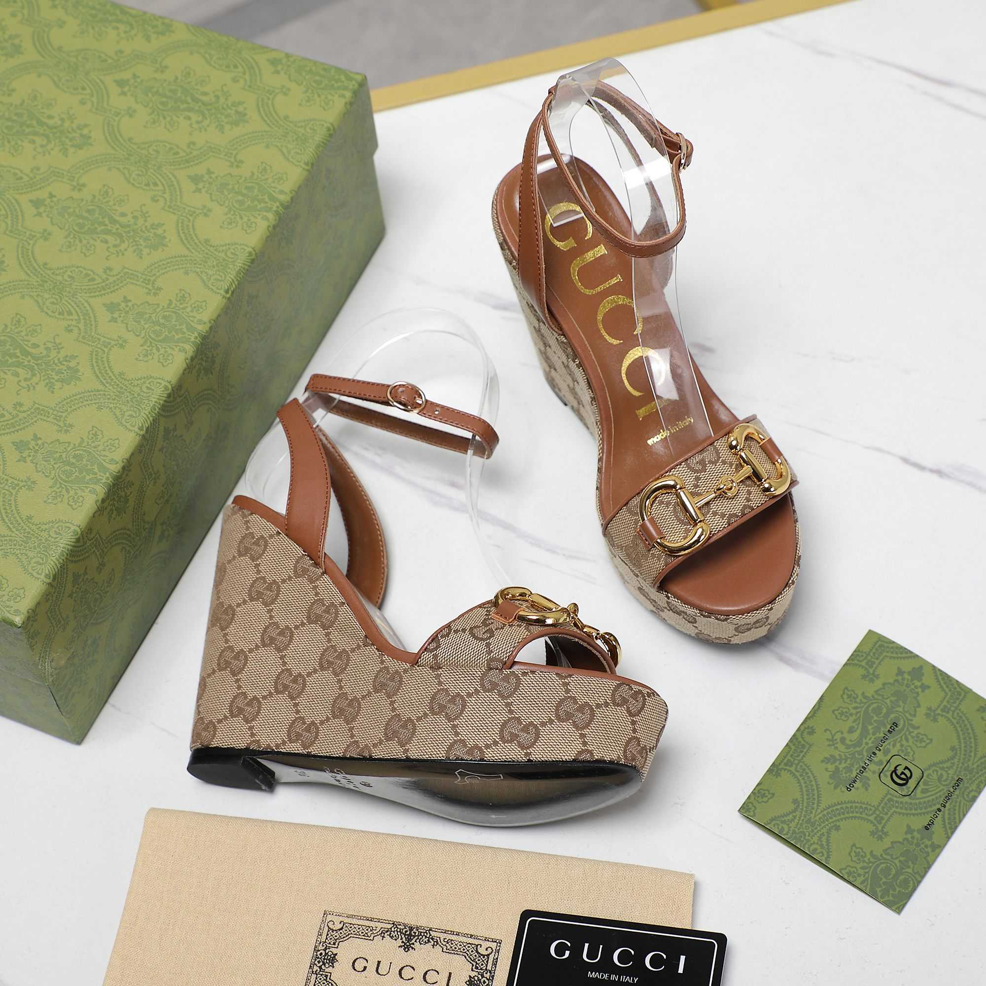 Gucci Women's Horsebit Platform Sandal  - PerfectKickZ