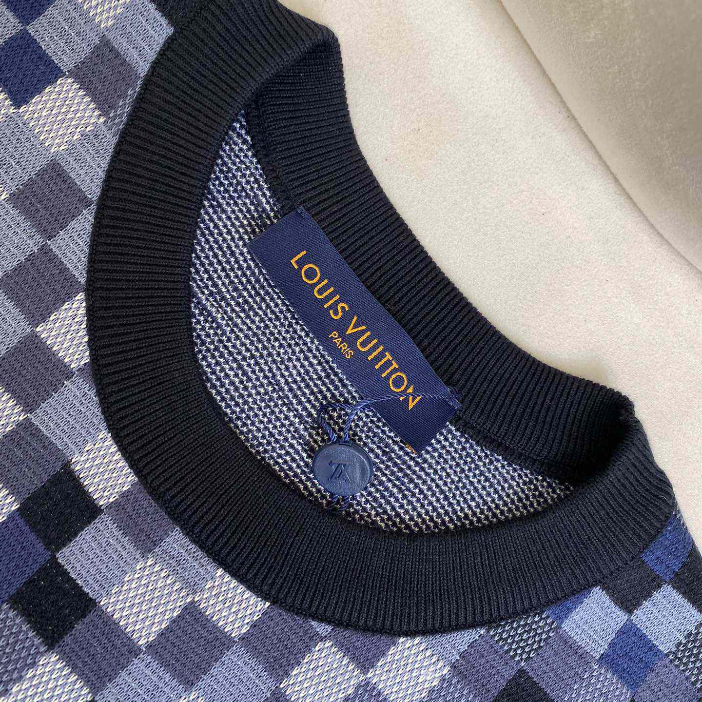Louis Vuitton LV Vers Damoflage Jacquard Pullover   1AGHTQ - PerfectKickZ