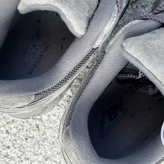 New Balance NB 2002R Sneakers      ML2002RA   - PerfectKickZ