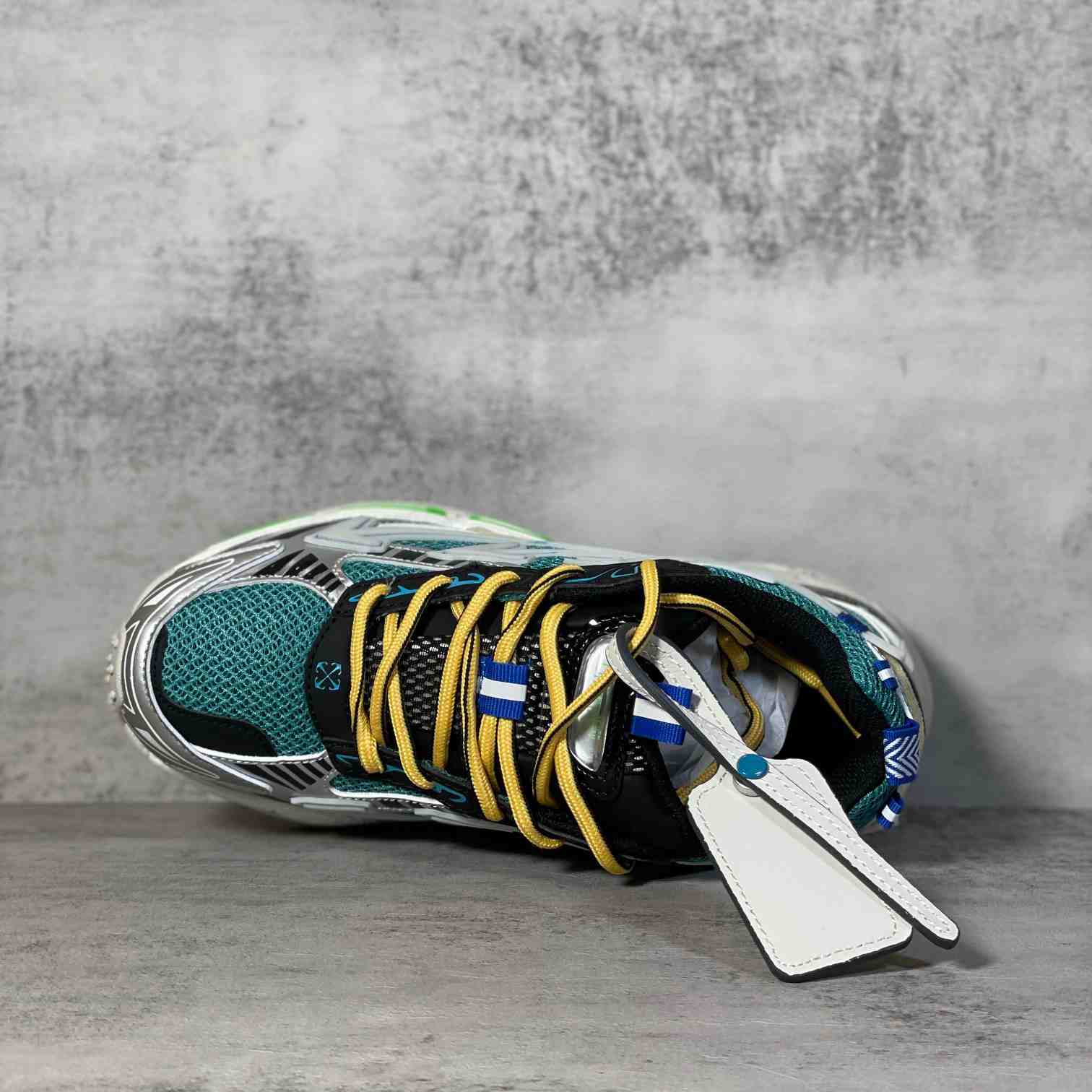 Off-White c/oVrgil Abloh™ Sneakers - PerfectKickZ