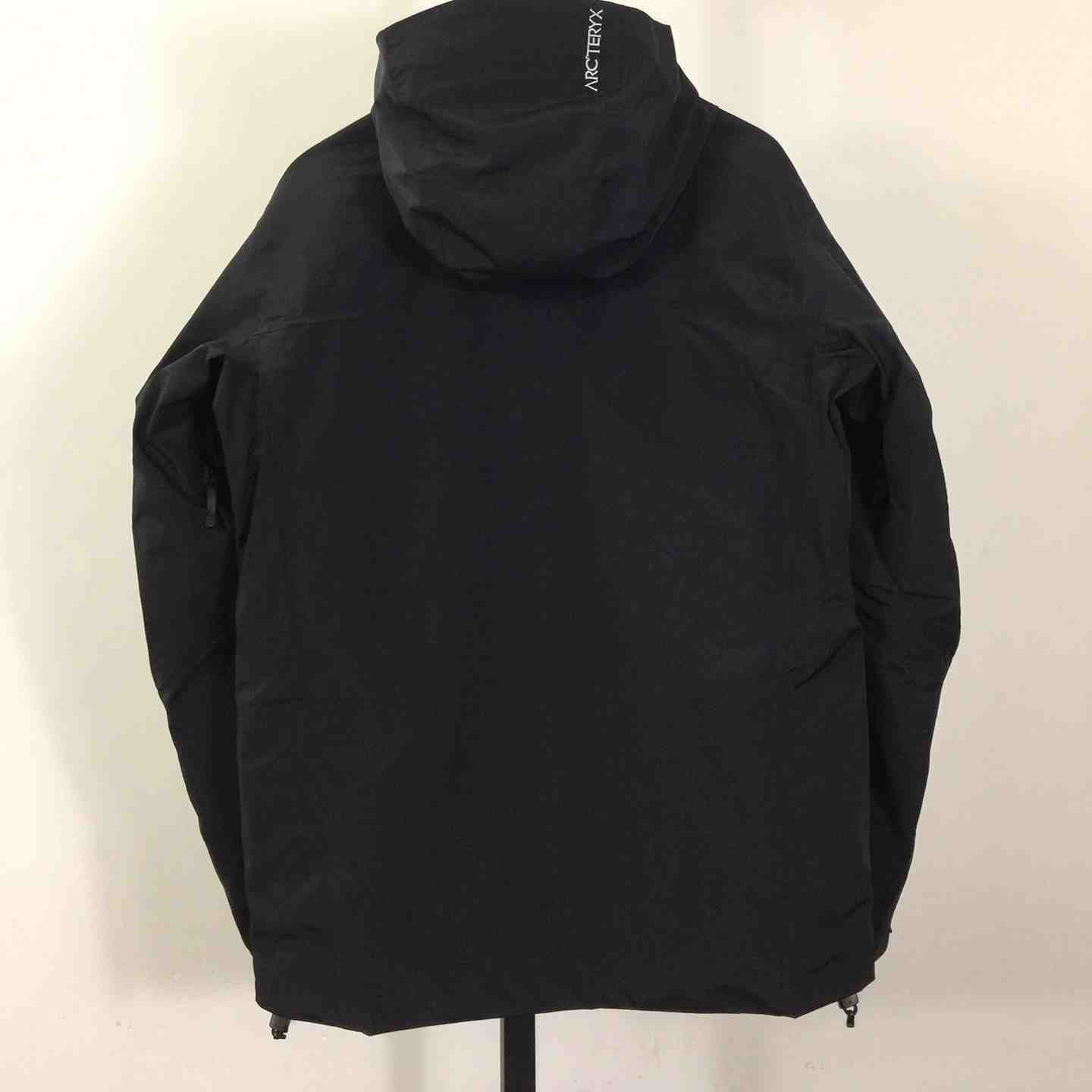 Arc'teryx Macai Lt Jacket - PerfectKickZ