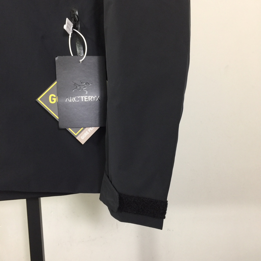 Arc'teryx Macai Lt Jacket - PerfectKickZ