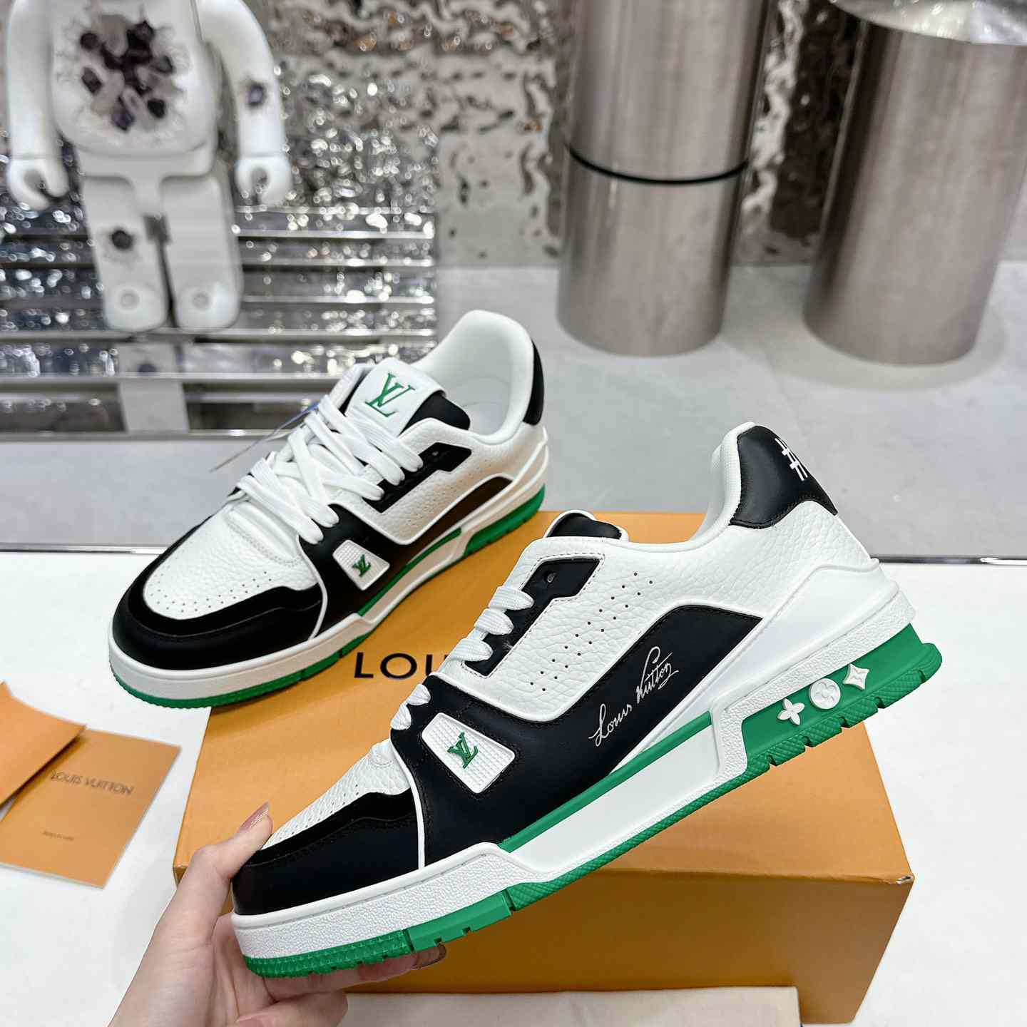 Louis Vuitton LV Trainer Sneaker  1ADDXU - PerfectKickZ