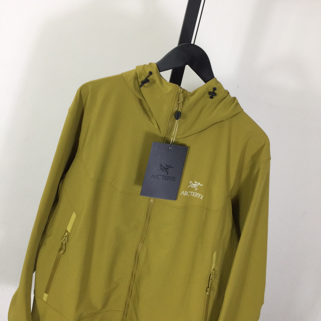 Arc'teryx GammaLt Jacket - PerfectKickZ