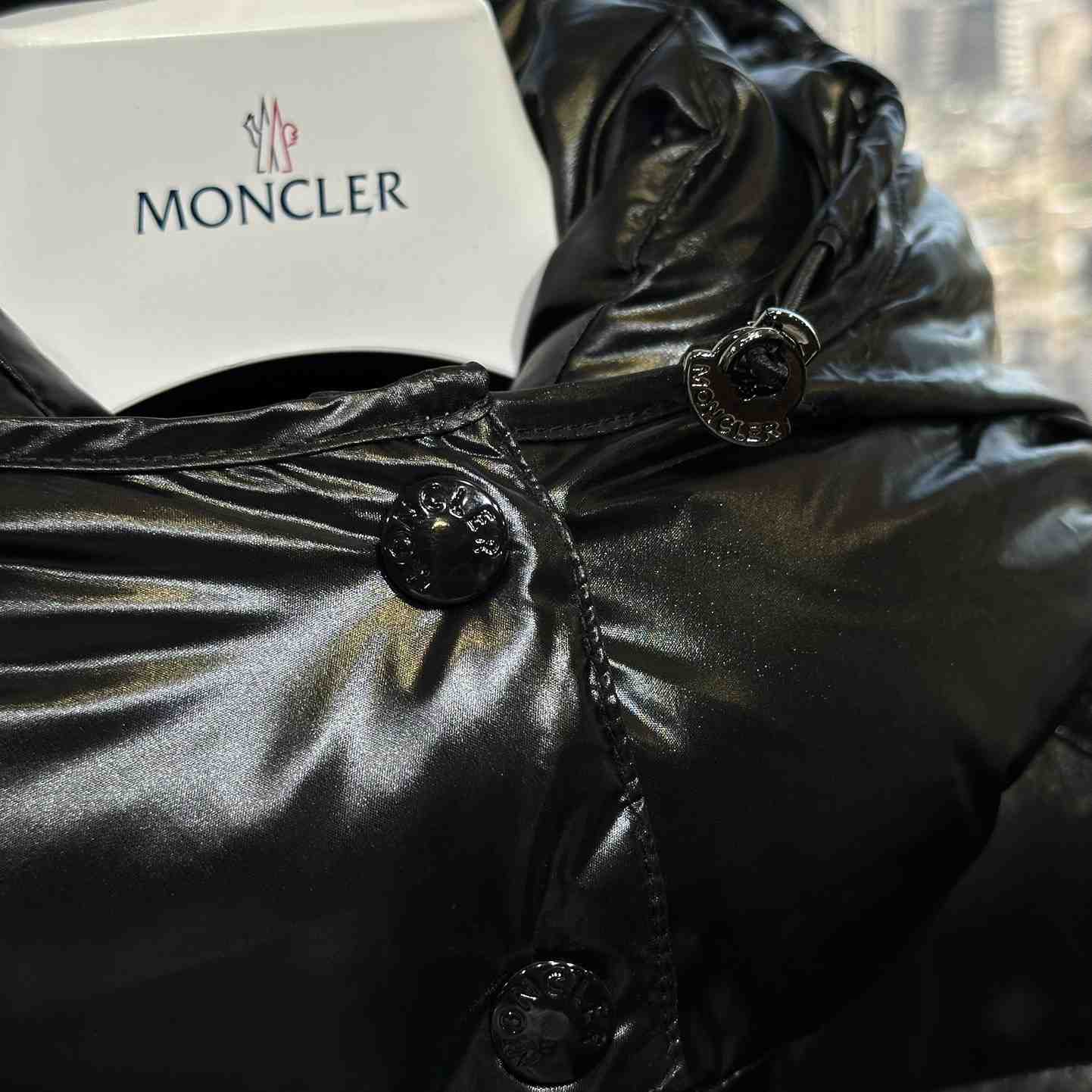 Moncler Maire Hooded Short Down Jacket - PerfectKickZ