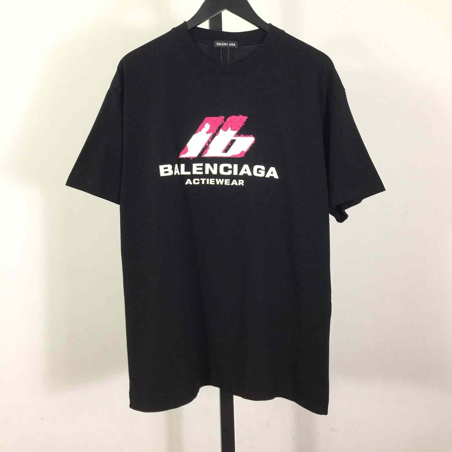 Balenciaga Logo T-Shirt - PerfectKickZ