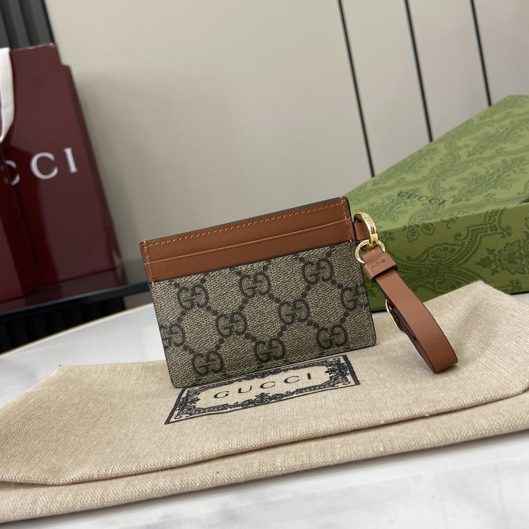 Gucci GG Emblem Card Case With Strap - PerfectKickZ