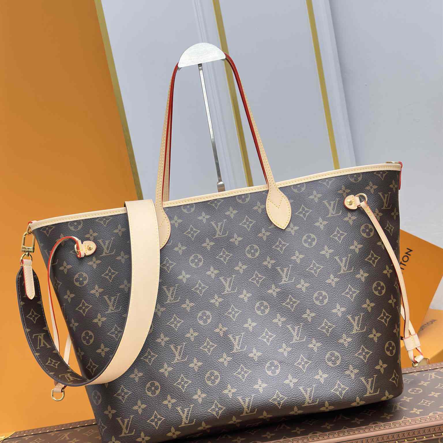 Louis Vuitton Neverfull Bandoulière Inside Out GM   M11948 - PerfectKickZ