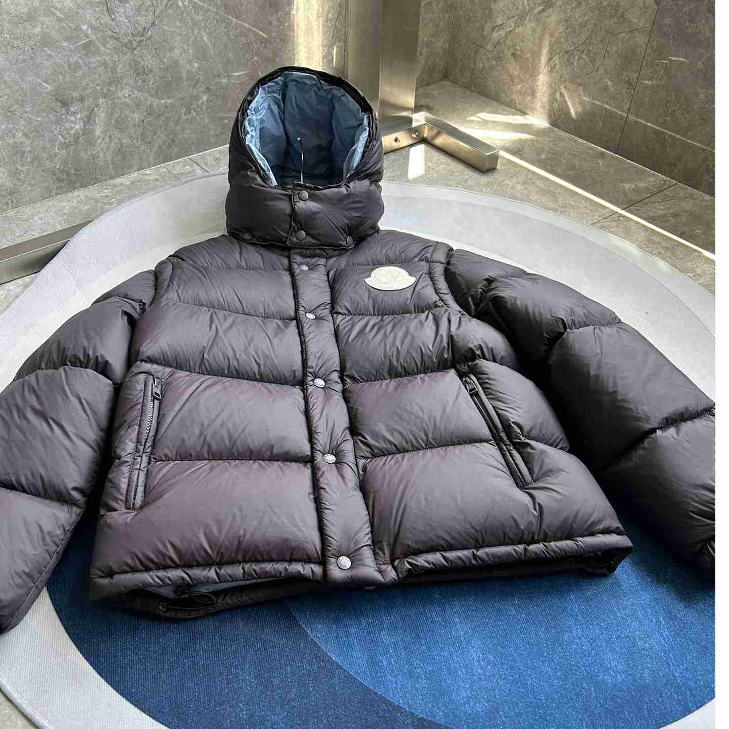 Moncler Cyclone 2-IN-1 Short Down Jacket - PerfectKickZ