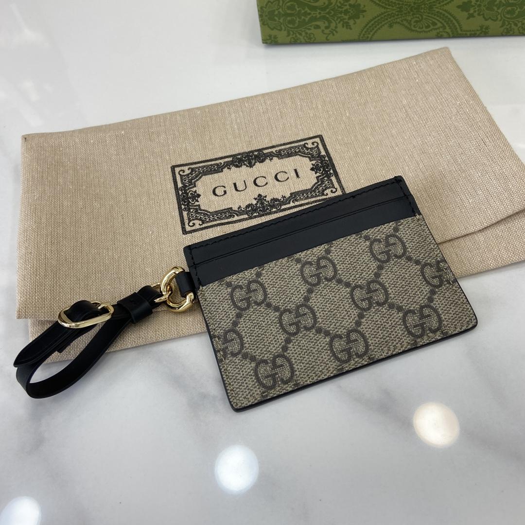 Gucci GG Emblem Card Case With Strap - PerfectKickZ