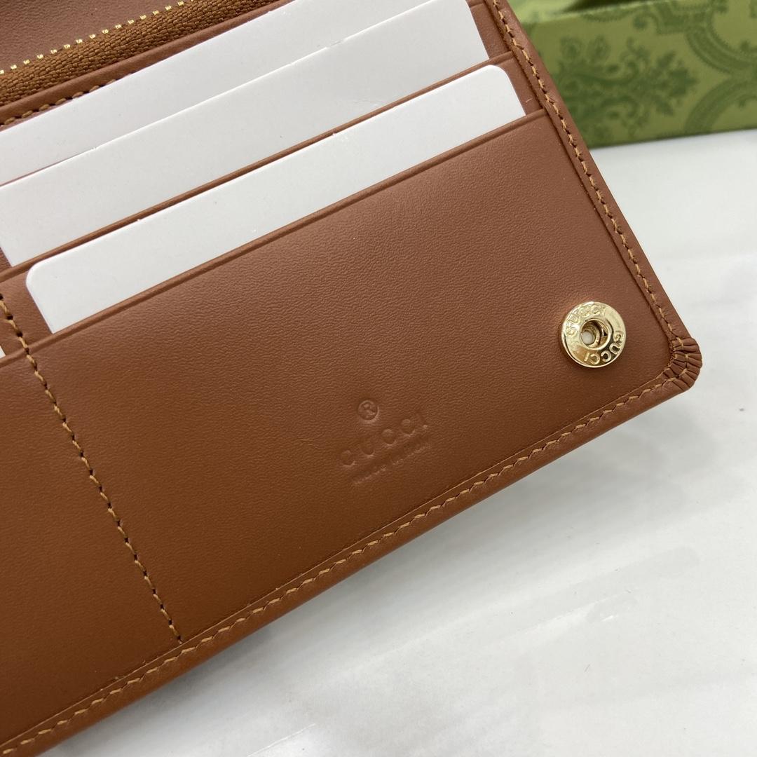 Gucci GG Emblem Continental Wallet - PerfectKickZ
