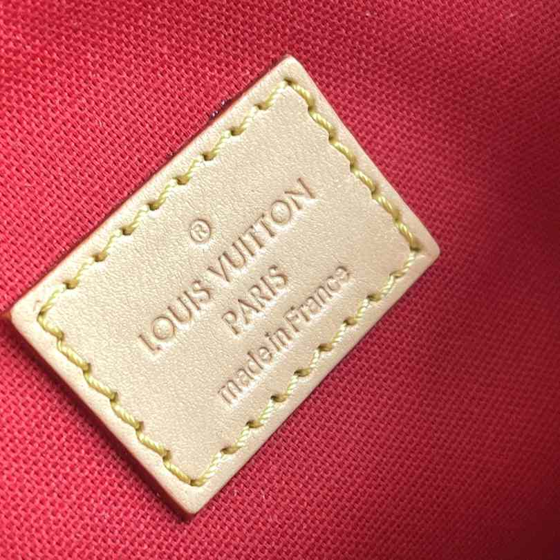 Louis Vuitton Lockit BB  M12019 - PerfectKickZ