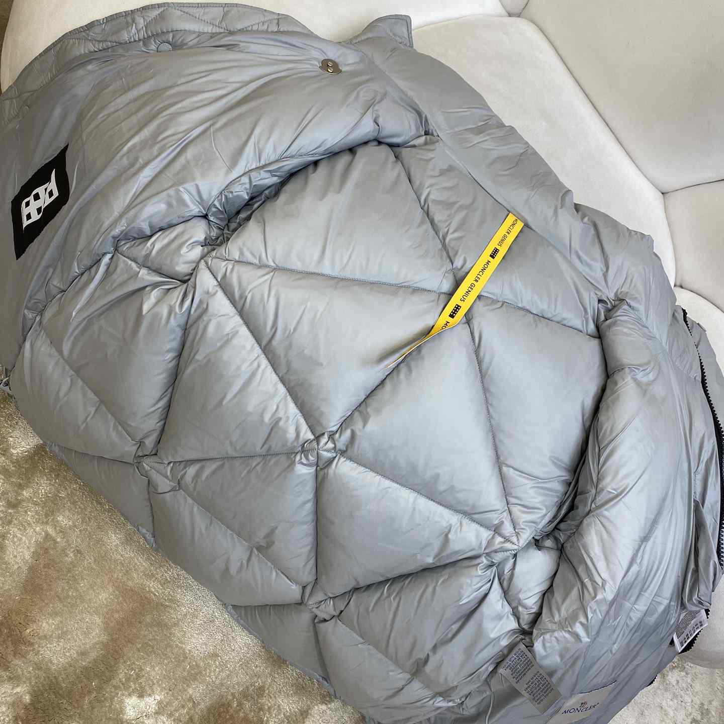 Moncler x Pharrell Oak Short Down Jacket - 