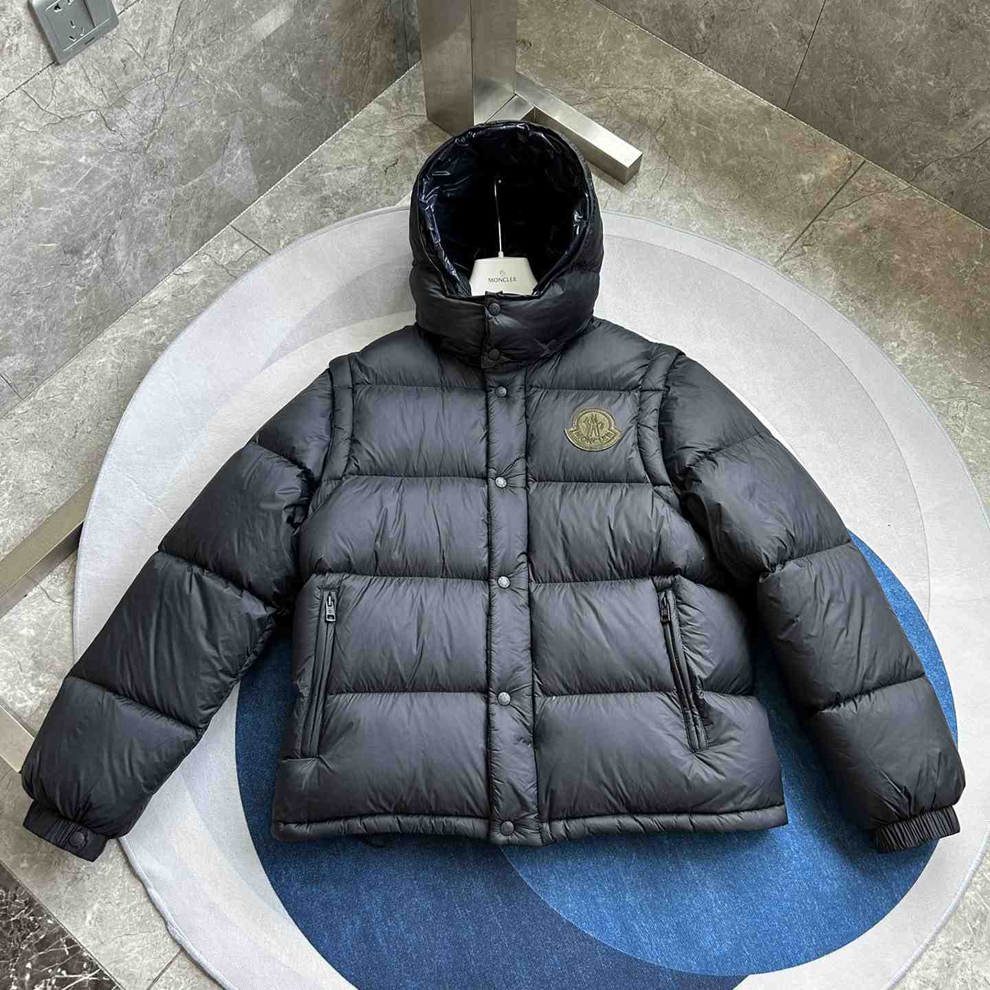 Moncler Cyclone 2-IN-1 Short Down Jacket - PerfectKickZ