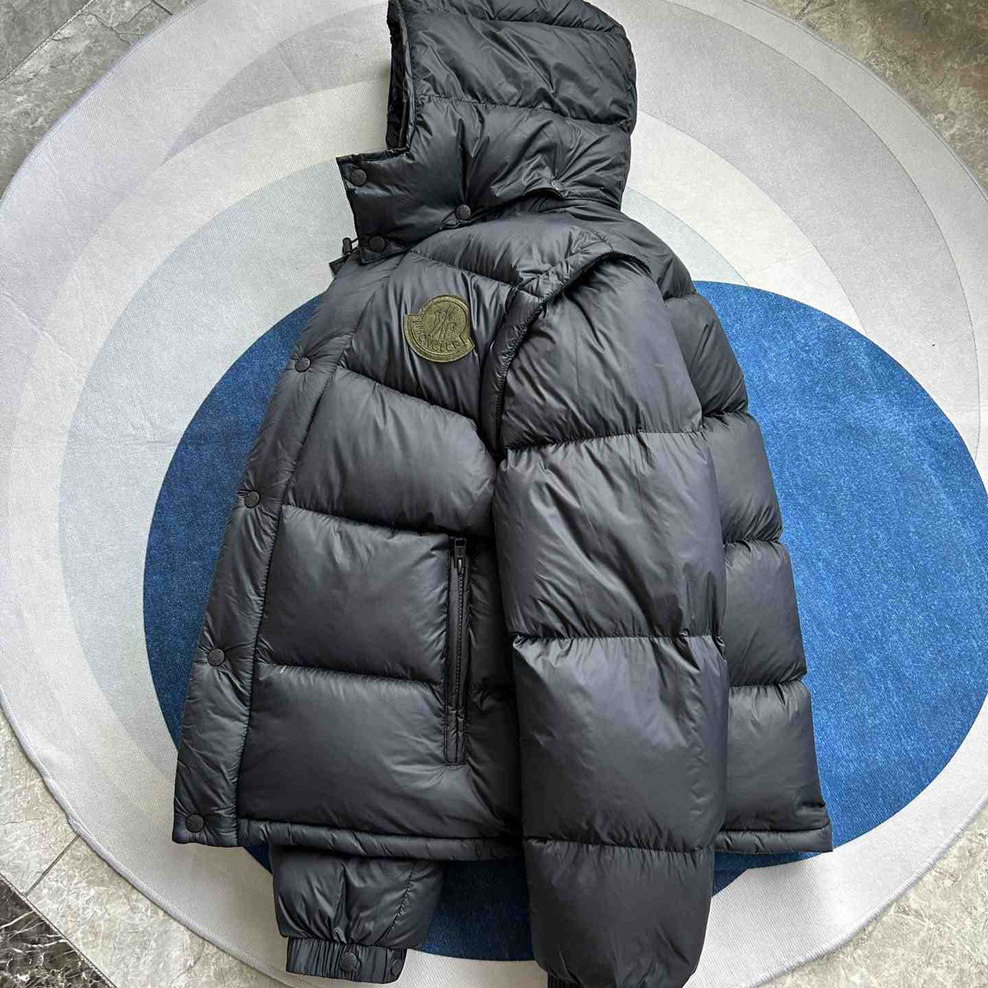 Moncler Cyclone 2-IN-1 Short Down Jacket - PerfectKickZ