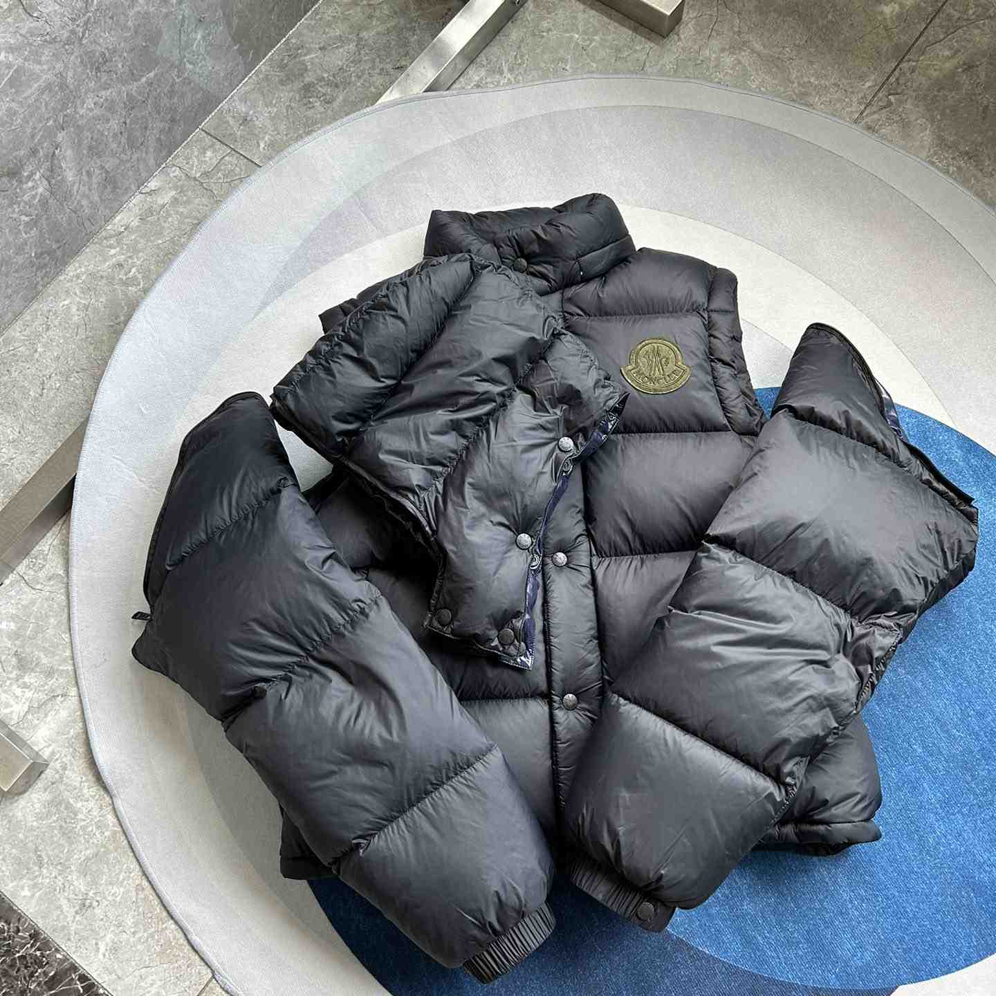 Moncler Cyclone 2-IN-1 Short Down Jacket - PerfectKickZ