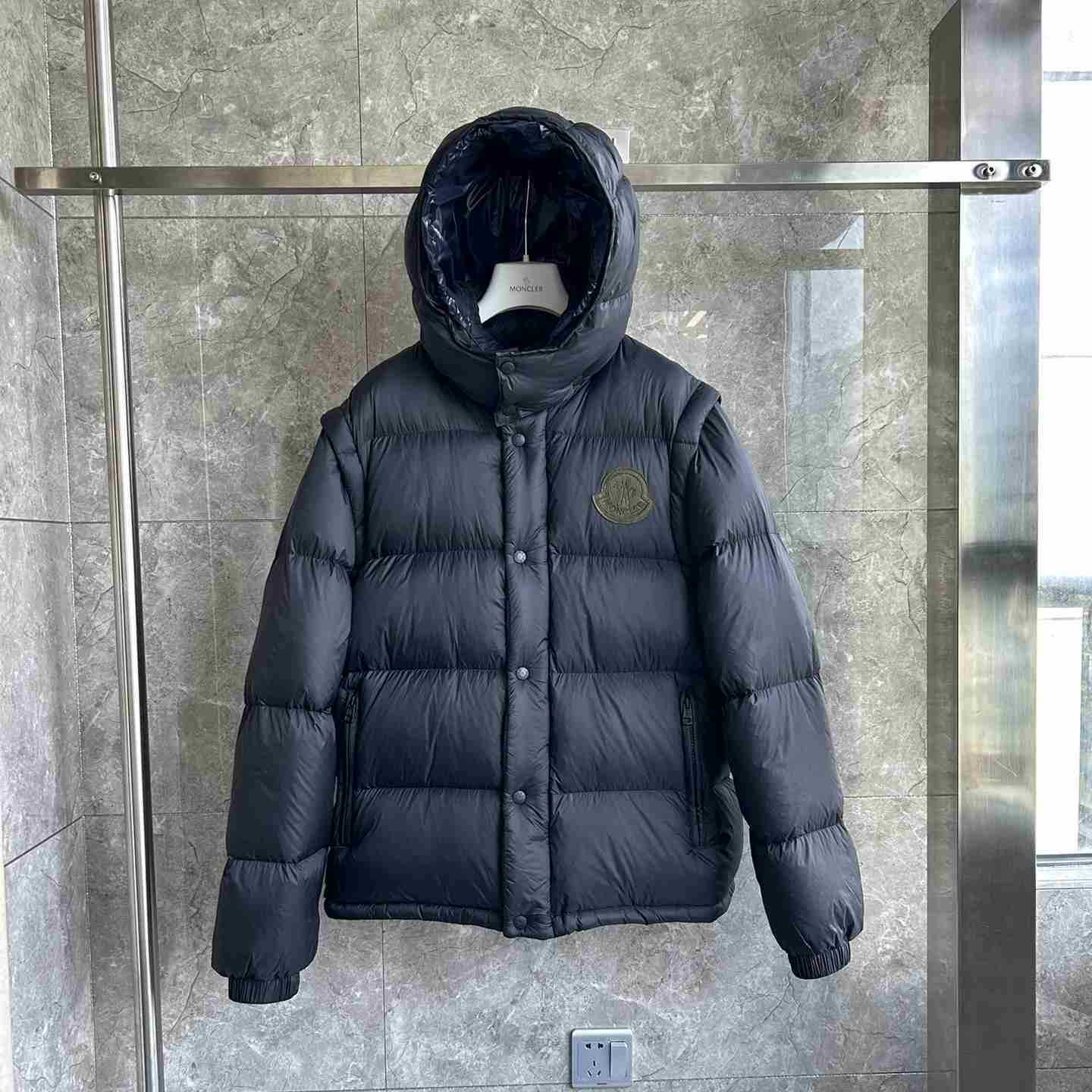 Moncler Cyclone 2-IN-1 Short Down Jacket - PerfectKickZ