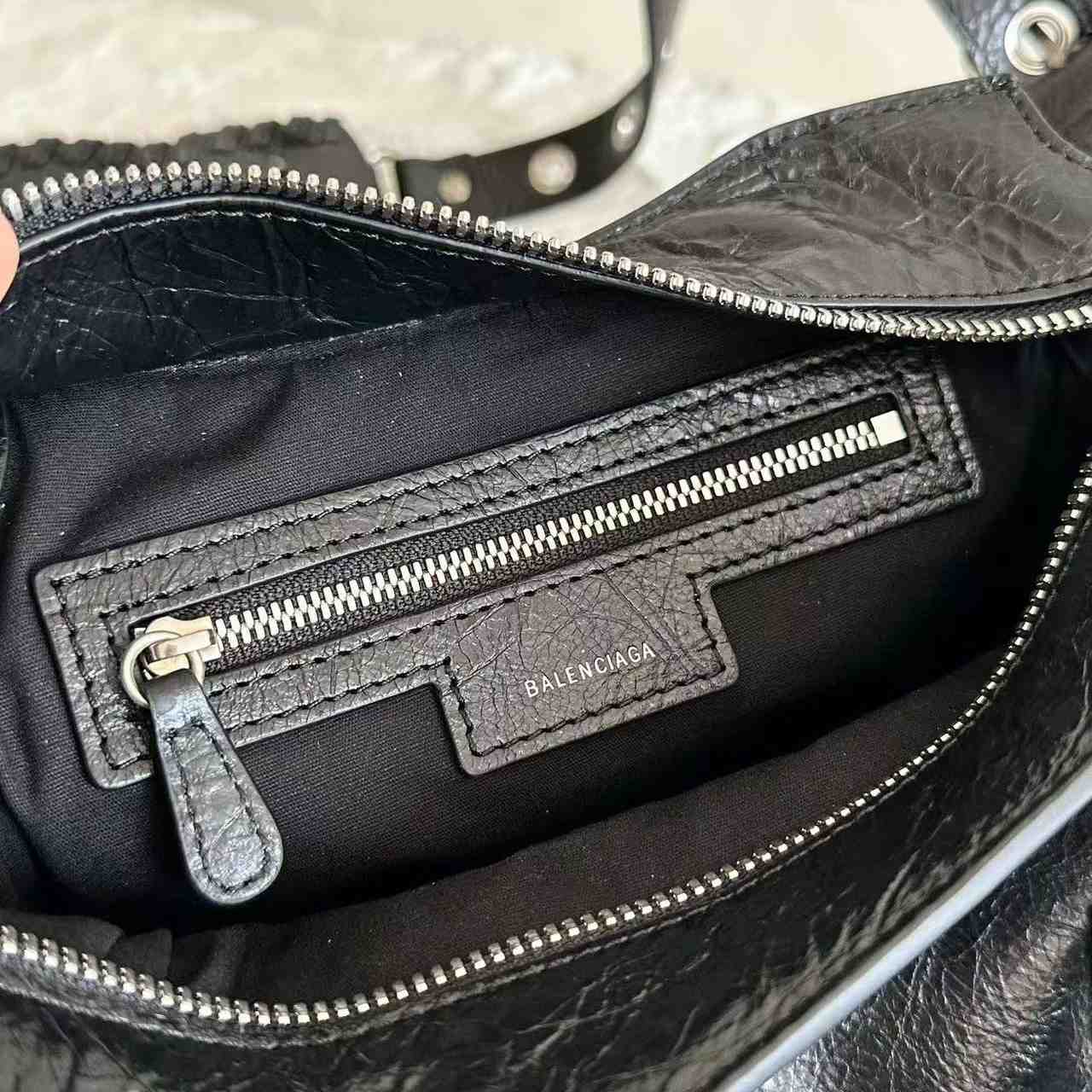 Balenciaga Neo Cagole City Handbag (26×17.8×11.4cm) - PerfectKickZ