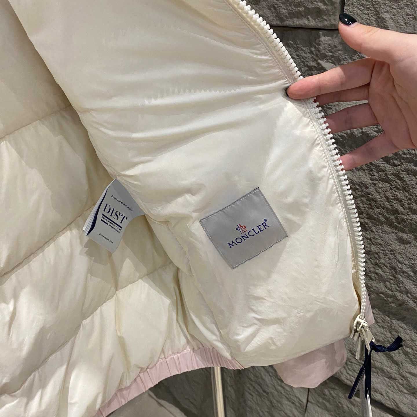 Moncler Andro Short Down Jacket - PerfectKickZ