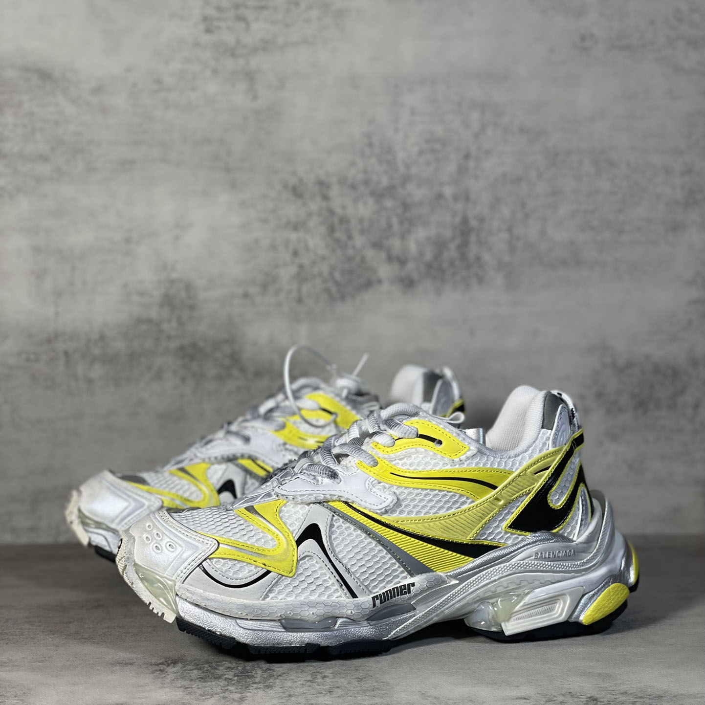 Balenciaga Runner 2.0 Sneaker In White, Yellow And Black Mesh And Polyurethane - PerfectKickZ
