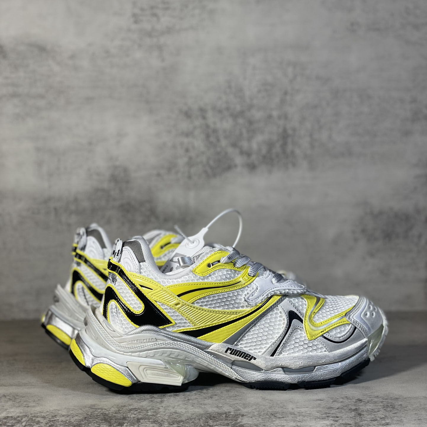 Balenciaga Runner 2.0 Sneaker In White, Yellow And Black Mesh And Polyurethane - PerfectKickZ