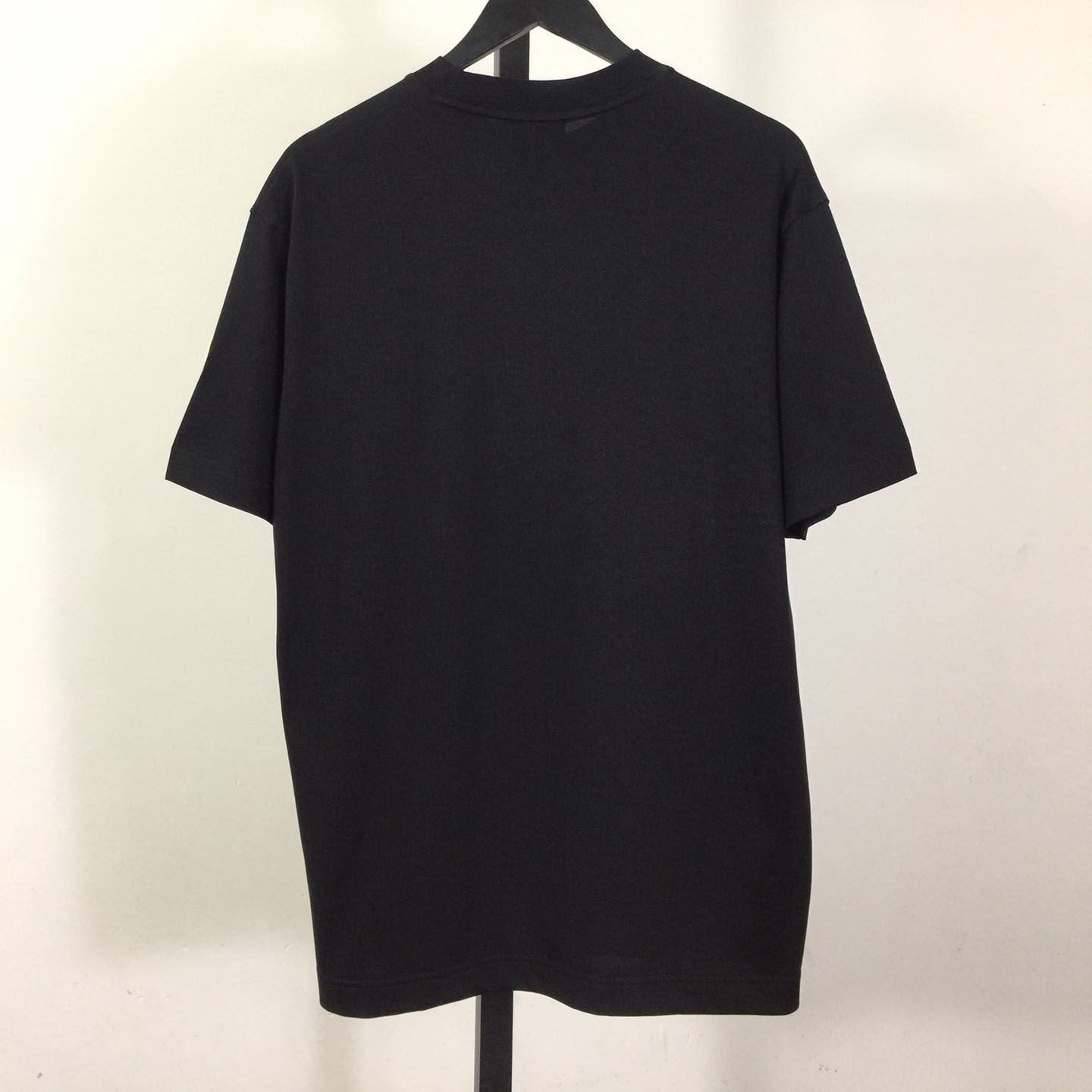 Moncler Logo T-Shirt - PerfectKickZ