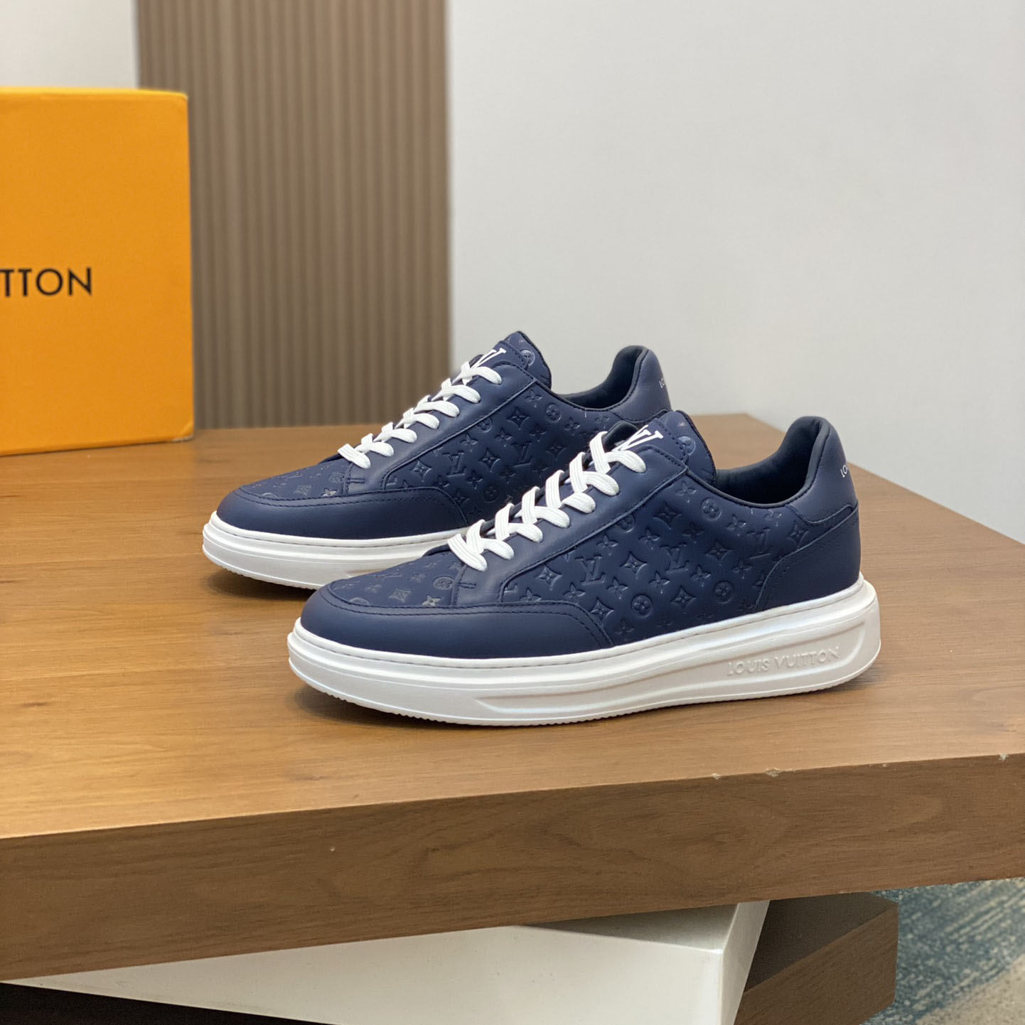 Louis Vuitton Beverly Hills Sneaker   1ADDQL - PerfectKickZ
