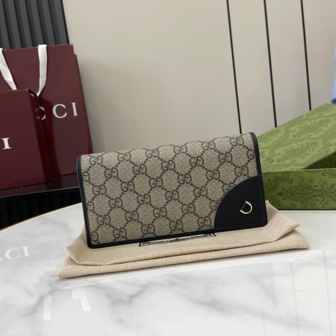 Gucci GG Emblem Continental Wallet   - PerfectKickZ