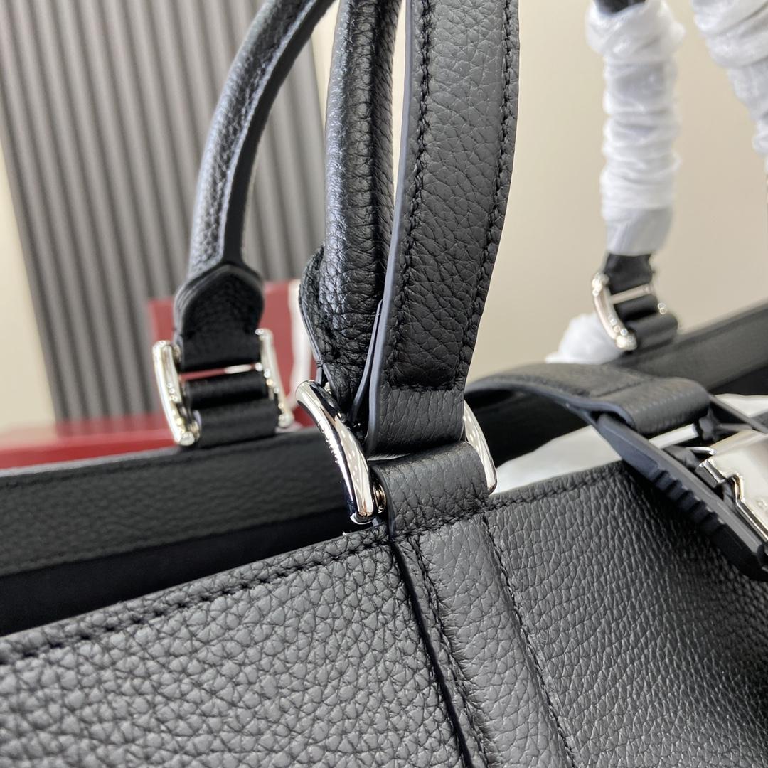 Gucci Large Tote Bag With Web - PerfectKickZ
